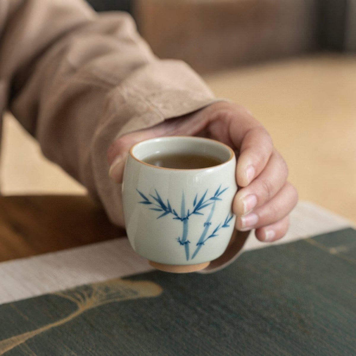 Chinese Style Bamboo Host Cup Ceramic Tea CupTeacupsAnyee TeaChinese Style Bamboo Host Cup Ceramic Tea Cup