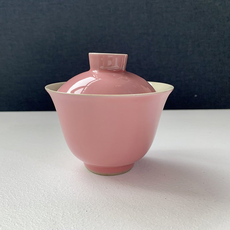 Colorful Gaiwan Ceramic Tea BowlGaiwanAnyee TeaColorful Gaiwan Ceramic Tea BowlPink