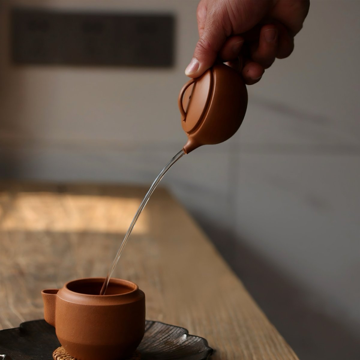 Golden Alchemy Cauldron Huang Jiangpo Yixing Teapotyixing teapotAnyee TeaGolden Alchemy Cauldron Huang Jiangpo Yixing Teapot