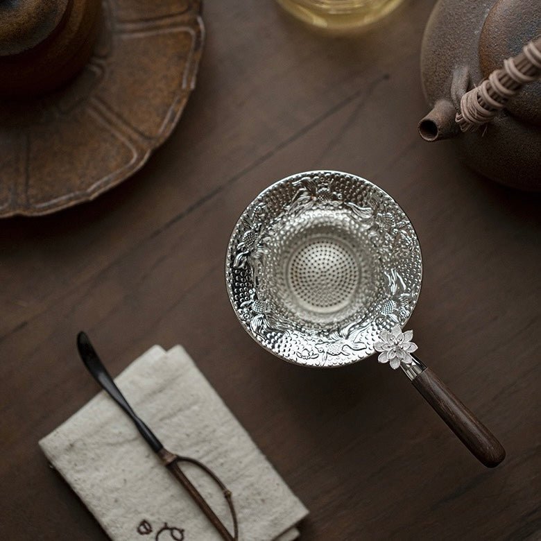 Hammered Lotus Patterned Tea Strainer and Filter accessoriesAnyee TeaHammered Lotus Patterned Tea Strainer and Filter accessories