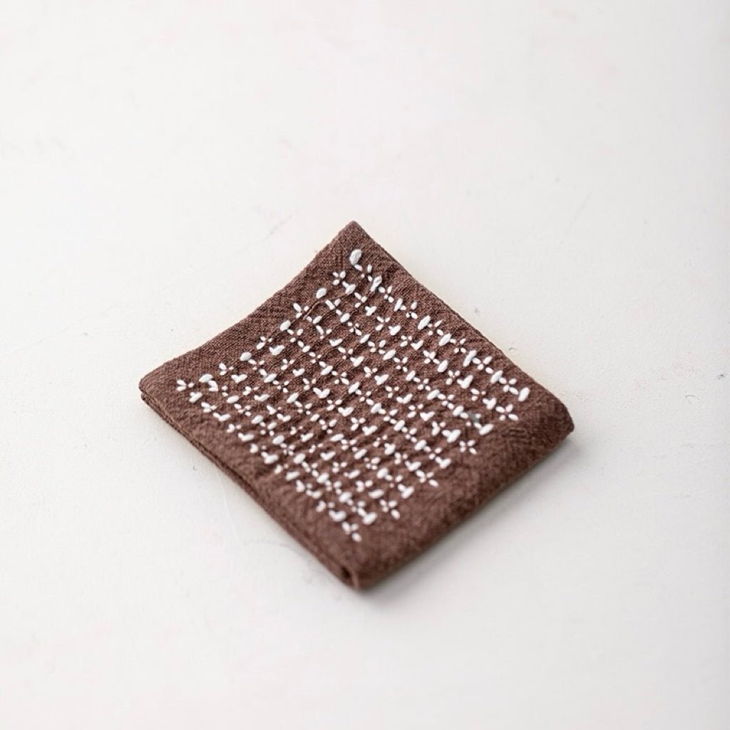 Hand Sewn Cross Stitched Cotton Linen Tea TowelaccessoiresAnyee TeaHand Sewn Cross Stitched Cotton Linen Tea TowelDark brown