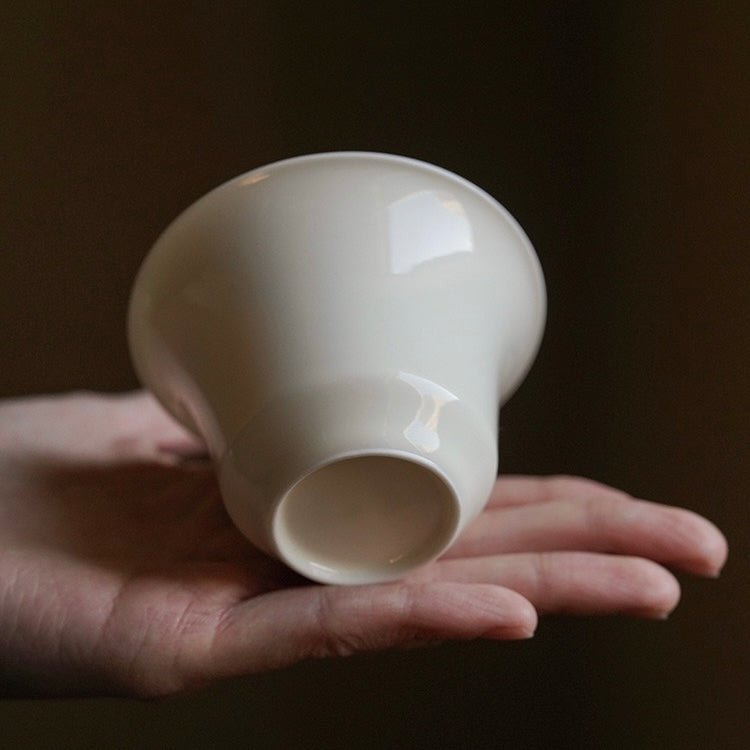Handmade Thin Bodied Apricot White Ceramic TeacupTeacupsAnyee TeaHandmade Thin Bodied Apricot White Ceramic Teacup