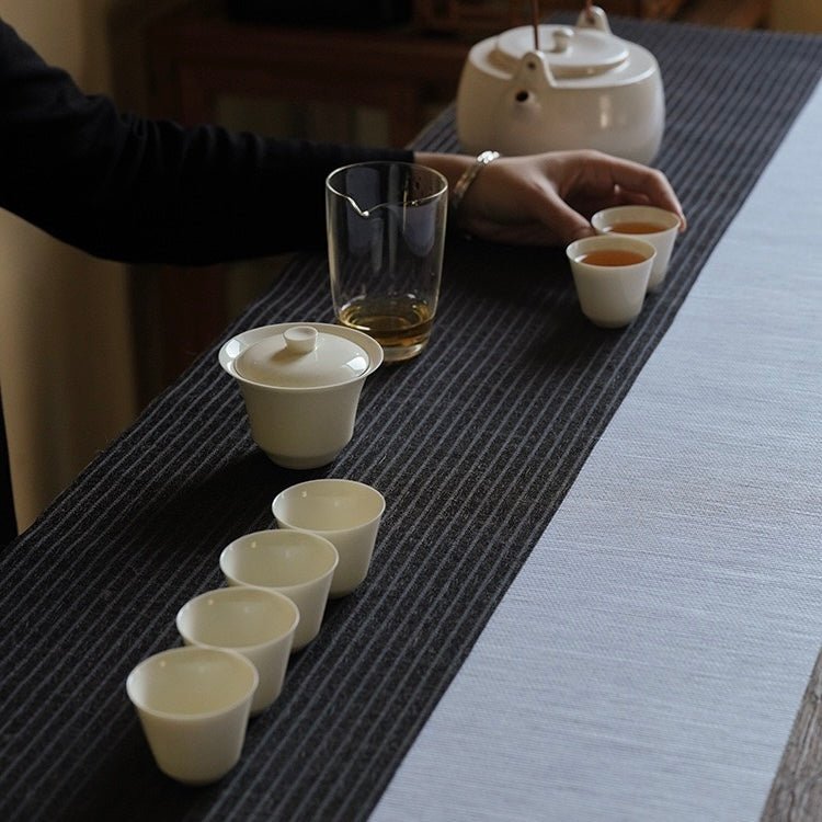 Handmade Thin Bodied Apricot White Ceramic TeacupTeacupsAnyee TeaHandmade Thin Bodied Apricot White Ceramic Teacup