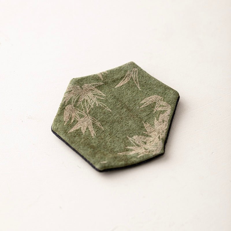Handmade Tie Dyed Hexagonal Cup MatsaccessoiresAnyee TeaHandmade Tie Dyed Hexagonal Cup MatsBamboo