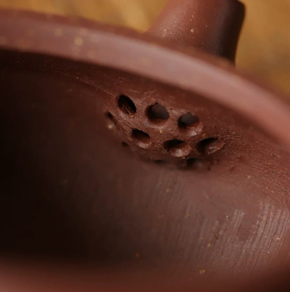 Huzhi Bottom Groove Qing Yixing Teapotyixing teapotAnyee TeaHuzhi Bottom Groove Qing Yixing Teapot