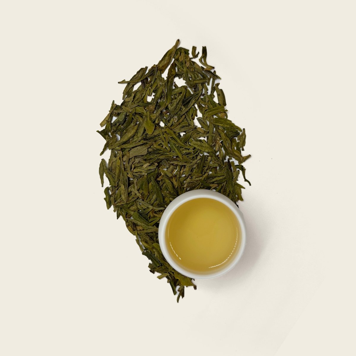 Longjing Chinese Green Tea Loose Leaf Famous Zhejiang Teagreen teaAnyee TeaLongjing Chinese Green Tea Loose Leaf Famous Zhejiang Tea25g