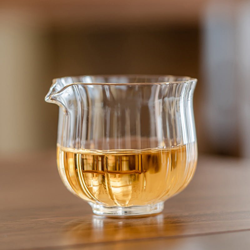Melon Ribbed Transparent Heat Resistant Glass Small Lotus Flower Fairway Cup Tea MugaccessoiresAnyee TeaMelon Ribbed Transparent Heat Resistant Glass Small Lotus Flower Fairway Cup Tea Mug