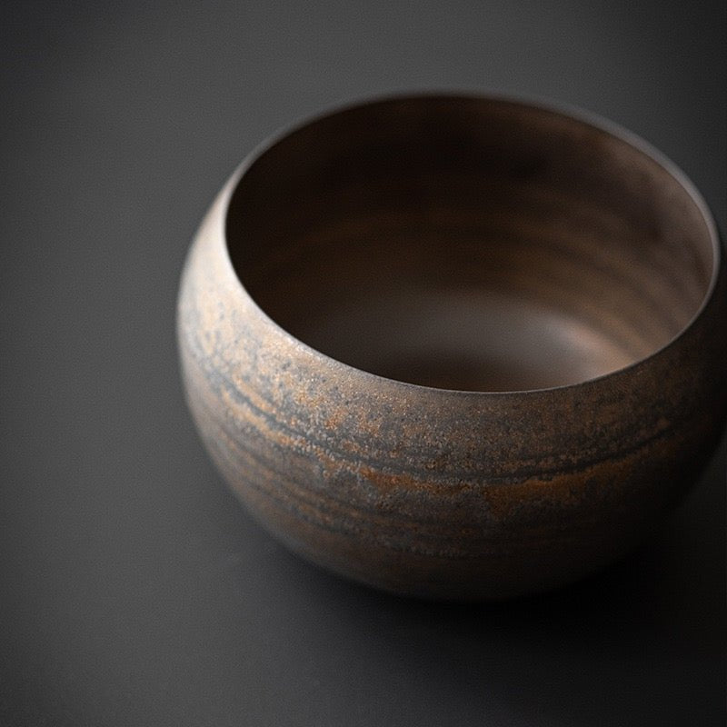 Rough Pottery Tea Washing Basin with Iron GlazeaccessoiresAnyee TeaRough Pottery Tea Washing Basin with Iron Glaze