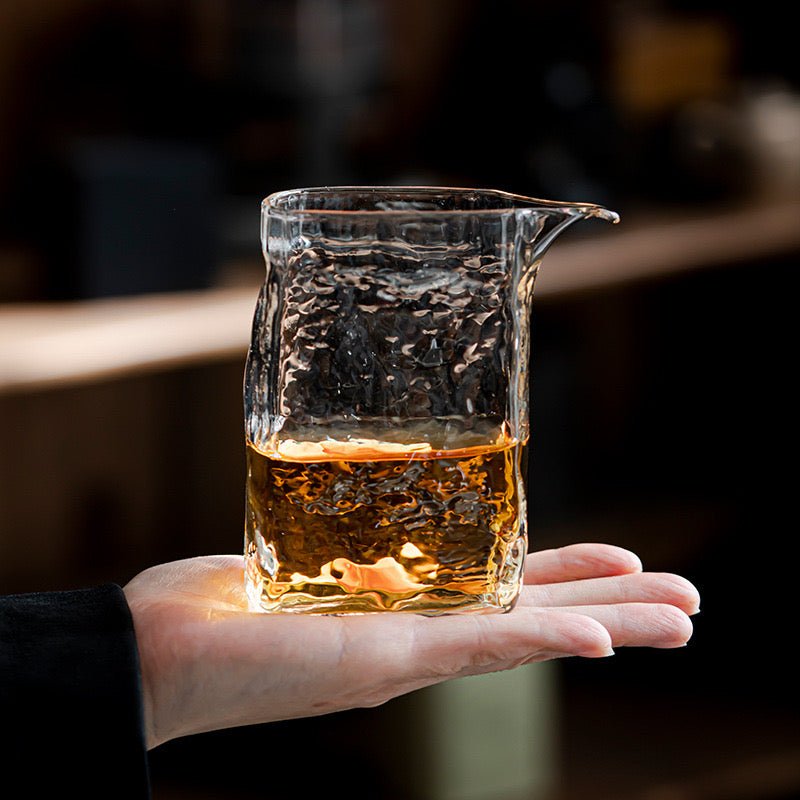 Wave - adorned Gongdao Cup with Borosilicate Glass for Fair TeaaccessoiresAnyee TeaWave - adorned Gongdao Cup with Borosilicate Glass for Fair Tea