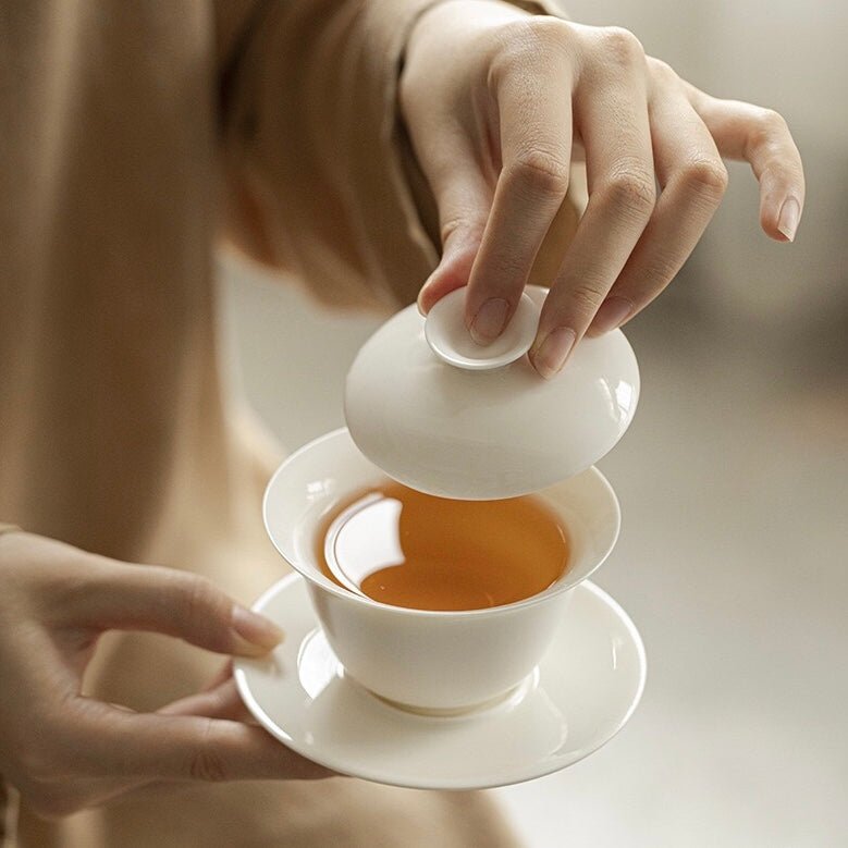 White Porcelain Gaiwan Teacup Tea BowlGaiwanAnyee TeaWhite Porcelain Gaiwan Teacup Tea Bowl
