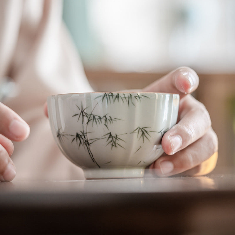 Underglaze Hand-painted Round Lotus Matching Teacups