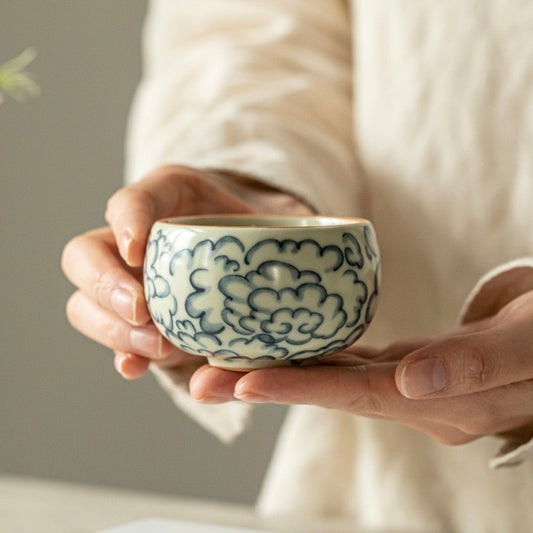 Auspicious Cloud Patterned Ruyao Ceramic Teacup