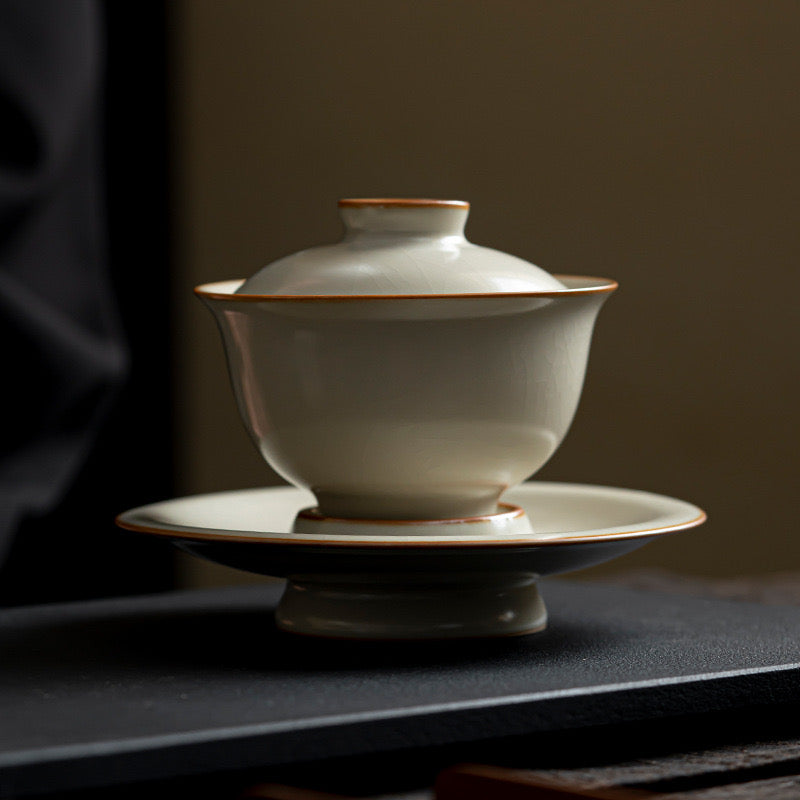 Ivory-colored Ruyao Three-element Gaiwan