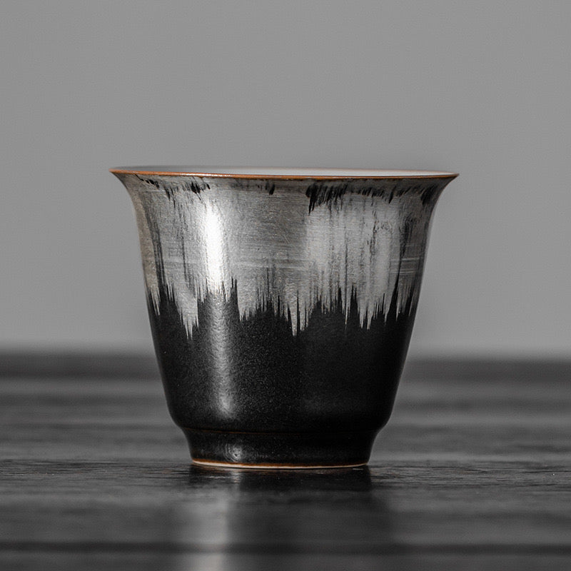 Black-White-Silver Glazed Hand-painted Tea Cup