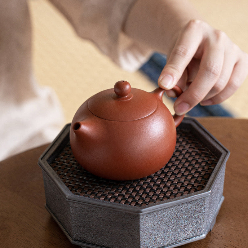 Handmade Yixing Teapot - Original Zhu Ni Da Hong Pao Clay Design