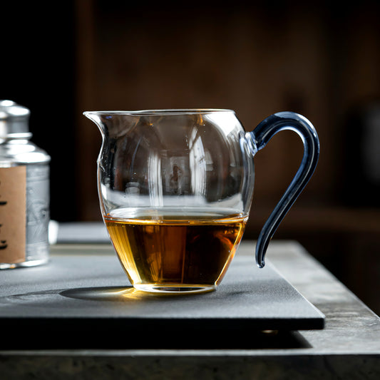 Wave-adorned Gongdao Cup with Borosilicate Glass for Fair Tea