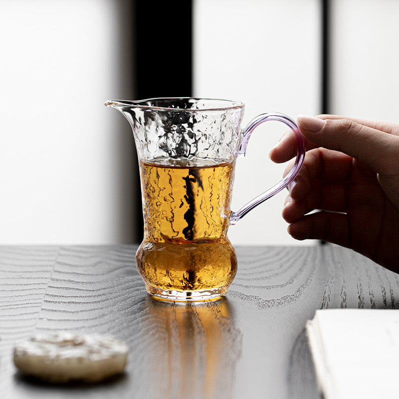 Handcrafted Hammer patterned Gongdao Cup with Borosilicate Glass for Fair Tea