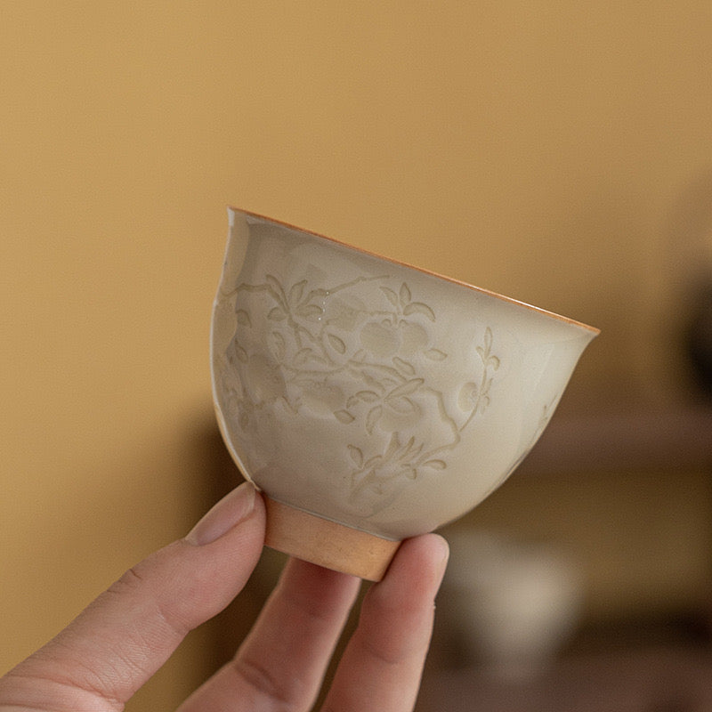 Grey Ceramic Teacup in Persimmon Shape with Carved Flowers and Grass