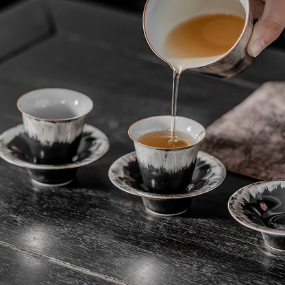 Black-White-Silver Glazed Hand-painted Tea Cup