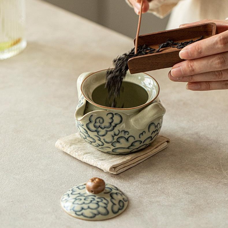 Xiangyun Handheld Teapot Retro Ceramic Gaiwan for Home Use