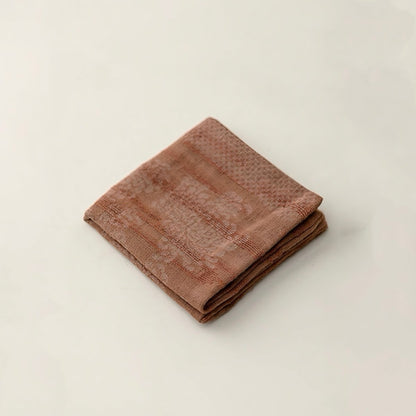 Hand Dyed Burned Flower Patterned Pure - cotton Absorbent and Soft Tea TowelsaccessoiresAnyee TeaHand Dyed Burned Flower Patterned Pure - cotton Absorbent and Soft Tea TowelsChrysanthemum Rhyme (Brown)