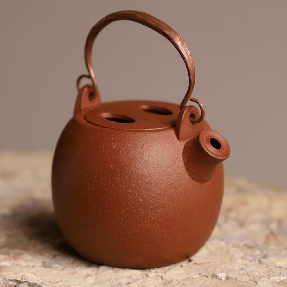 Piggy - shaped Delight Jiangpo Red Clay Yixing Teapotyixing teapotAnyee TeaPiggy - shaped Delight Jiangpo Red Clay Yixing Teapot