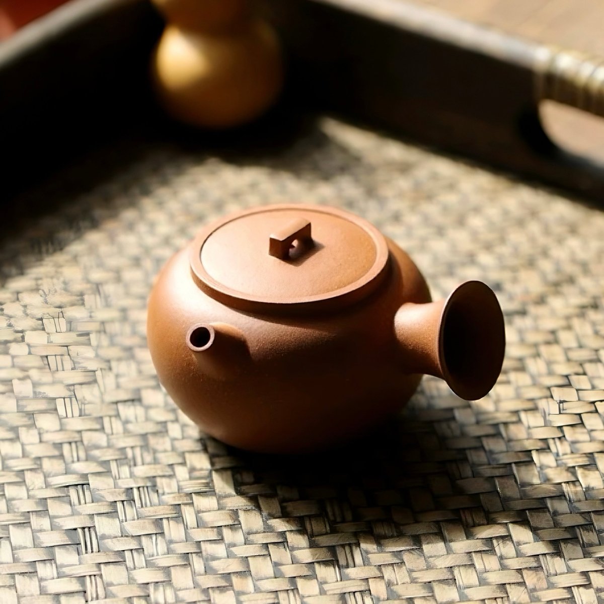 Tang Style Feather Huang Jiangpo Yixing Teapotyixing teapotAnyee TeaTang Style Feather Huang Jiangpo Yixing Teapot