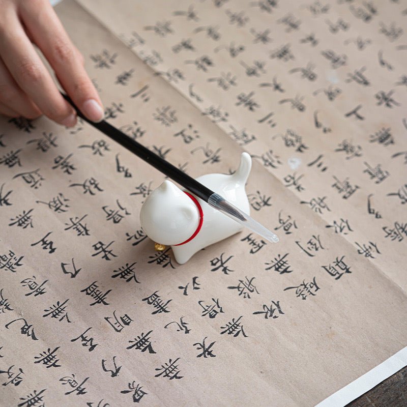 White Porcelain Tea Pet Decoration of Cat in Idleness, Made of Suet Jade - like MaterialaccessoiresAnyee TeaWhite Porcelain Tea Pet Decoration of Cat in Idleness, Made of Suet Jade - like Material