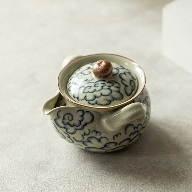 Xiangyun Handheld Teapot Retro Ceramic Gaiwan for Home UseteapotsAnyee TeaXiangyun Handheld Teapot Retro Ceramic Gaiwan for Home Use